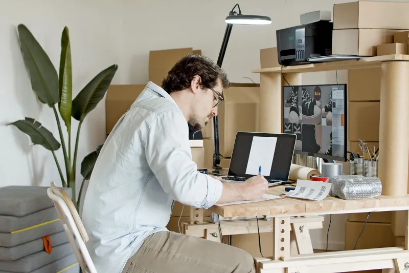 The Danger of the Spotlight: Why Premature Visibility Can Quietly Destroy a Young Startup